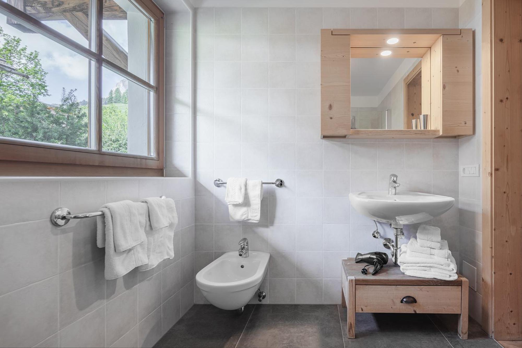 Chalet Ciasa Tino & Sara - Belaval Apartments Corvara In Badia Ngoại thất bức ảnh