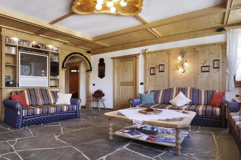 Chalet Ciasa Tino & Sara - Belaval Apartments Corvara In Badia Ngoại thất bức ảnh